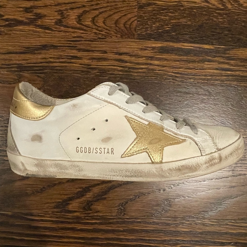 Golden Goose Superstar sneakers